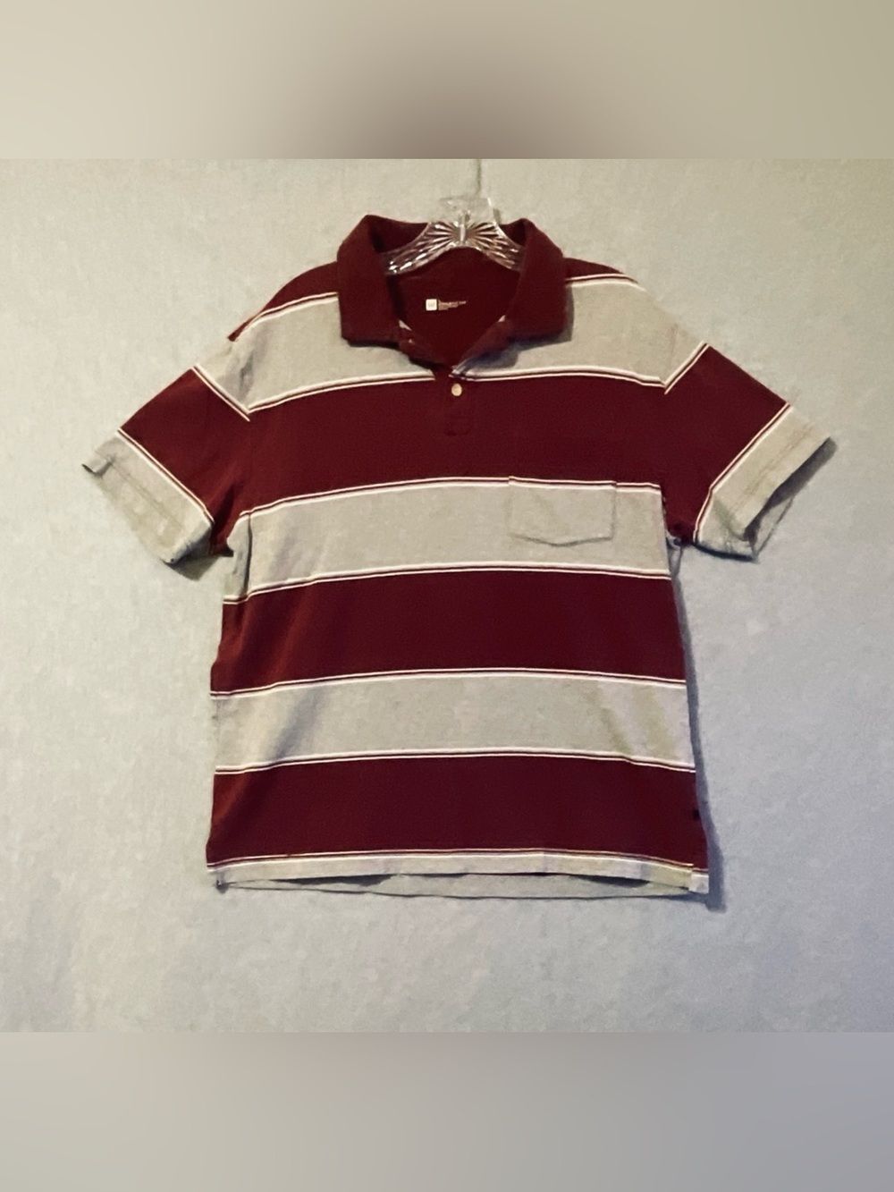 Gap Athletic fit Men's Burgandy and Gray Striped Polo Shirt SZ L